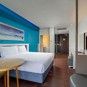 King Guest Room Balcony